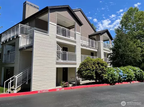12303 Harbour Pointe Blvd #CC202, Mukilteo, WA 98275