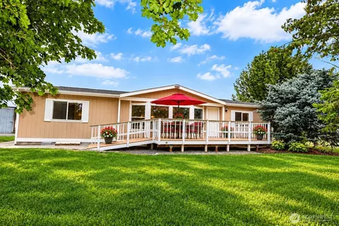 4828 Road 37 NE, Moses Lake, WA 98837