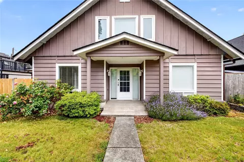 6502 Avondale Rd SW #4, Lakewood, WA 98499