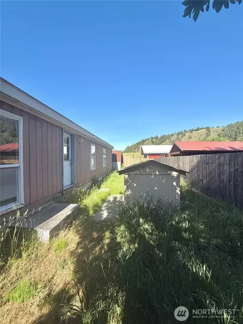 Exterior - 306 C Ave N, Conconully, WA 98819 photo 3 of 3