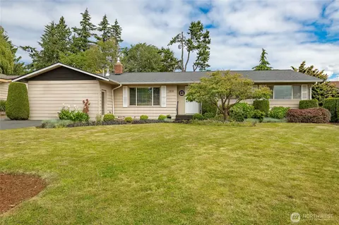2808 Azalea Pl, Bellingham, WA 98225