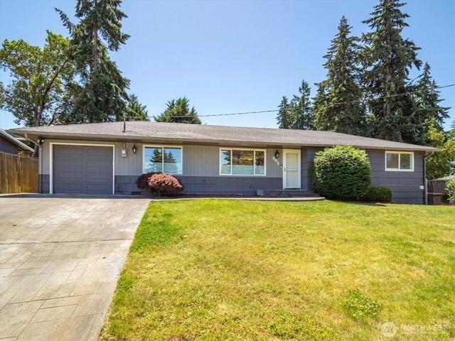 605 S 198th St, Des Moines, WA 98148