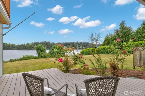 201 Mats View Rd, Port Ludlow, WA 98365