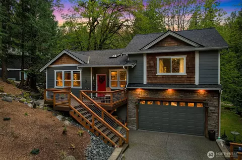 4 Indian Ridge Ct, Bellingham, WA 98229