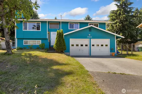 31229 10th Ave S, Federal Way, WA 98003