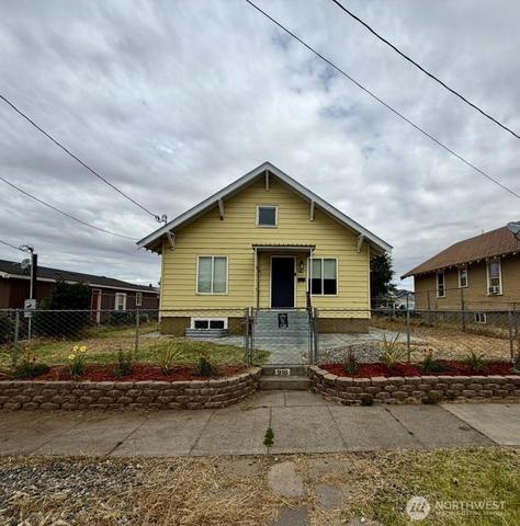 918 W Chestnut St, Walla Walla, WA 99362