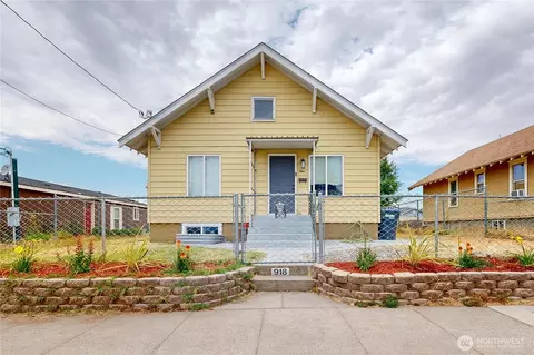 918 W Chestnut St, Walla Walla, WA 99362