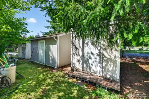 Exterior - 21619 185th St E, Orting, WA 98360 photo 7 of 7