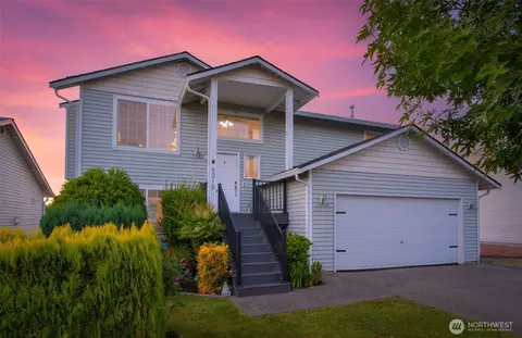 6015 52nd St NE, Marysville, WA 98270