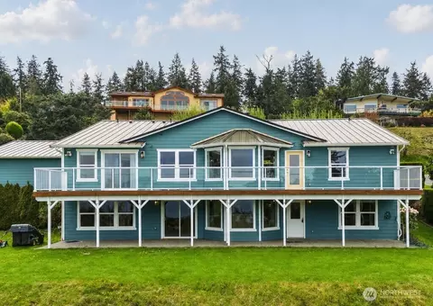 838 W Gladstone Dr, Camano Island, WA 98282