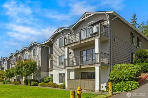 8017 234th St SW #317, Edmonds, WA 98026