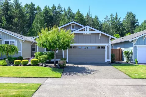 8313 Bainbridge Loop NE, Lacey, WA 98516