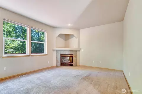 Living - 2426 Stafford Way, Bothell, WA 98012 photo 5 of 8