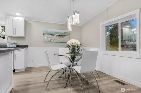 Dining - 931 236th Pl SW, Bothell, WA 98021 photo 1 of 1