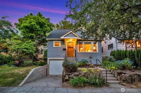 4836 38th Ave NE, Seattle, WA 98105