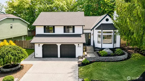 10529 53rd Ave W, Mukilteo, WA 98275
