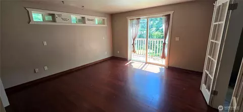 Living - 13415 Meadow Rd, Everett, WA 98208 photo 2 of 3