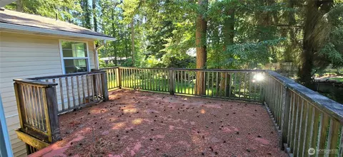 Exterior - 13415 Meadow Rd, Everett, WA 98208 photo 7 of 8