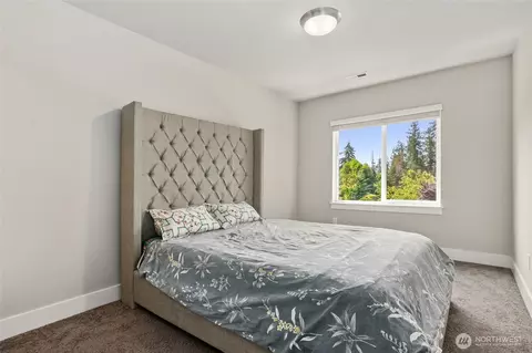 Bedroom - 1227 199th St SE, Bothell, WA 98012 photo 2 of 3