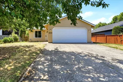 8272 NE Snowberry Loop, Vancouver, WA 98664