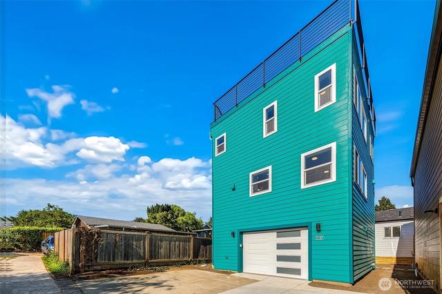 332 NElk Pl, Seattle, WA 98115