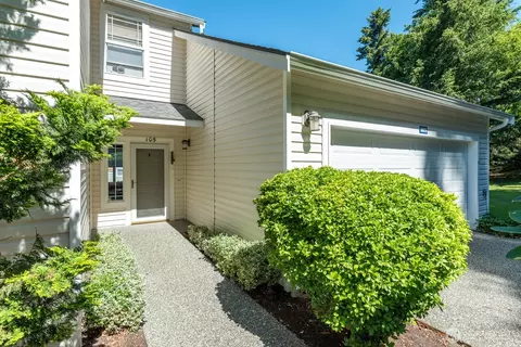 1508 Lindsay Loop #105, Mount Vernon, WA 98274
