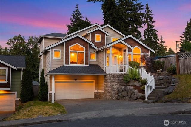 1756 Monroe Ave NE, Renton, WA 98056
