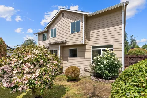 Exterior - 14124 42nd Ave SE, Mill Creek, WA 98012 photo 7 of 8