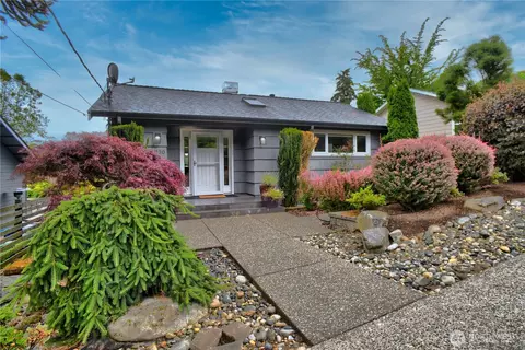 4030 26th Ave W, Seattle, WA 98199