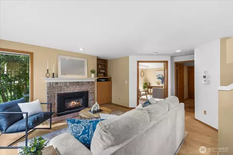 Living - 14411 12th Dr SE, Mill Creek, WA 98012 photo 4 of 6