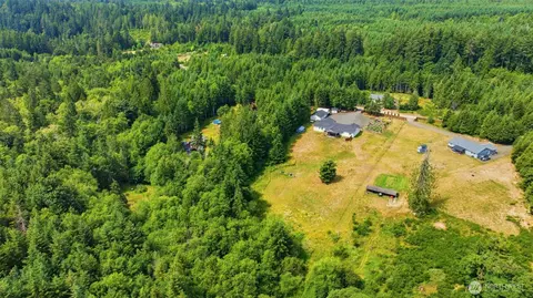 View/Area - 300 E Mclane Cove Dr, Grapeview, WA 98546 photo 3 of 3