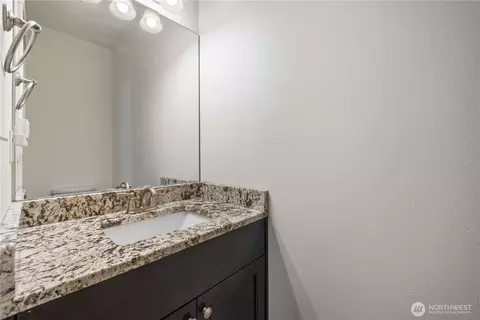 Bath - 491 Spring View Pl, Chelan, WA 98816 photo 3 of 4