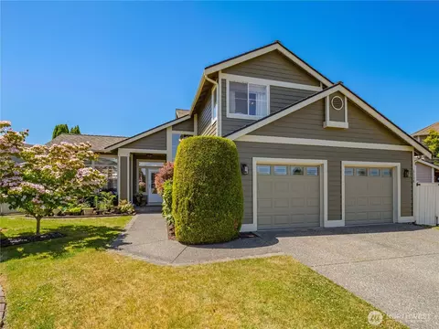 3138 Hunter Ct, Enumclaw, WA 98022