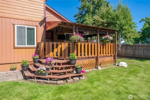 928 127th Street Street Ct E, Tacoma, WA 98445