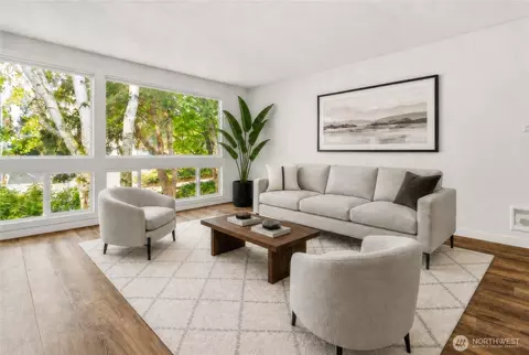 3710 26th Pl W #405, Seattle, WA 98199