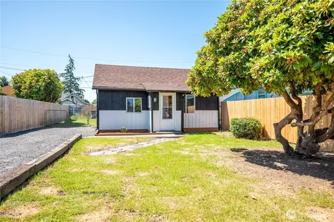 325 23rd Ave, Longview, WA 98632