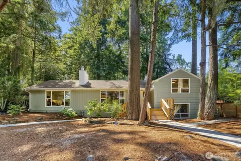 16051 21st Ave SW, Burien, WA 98166
