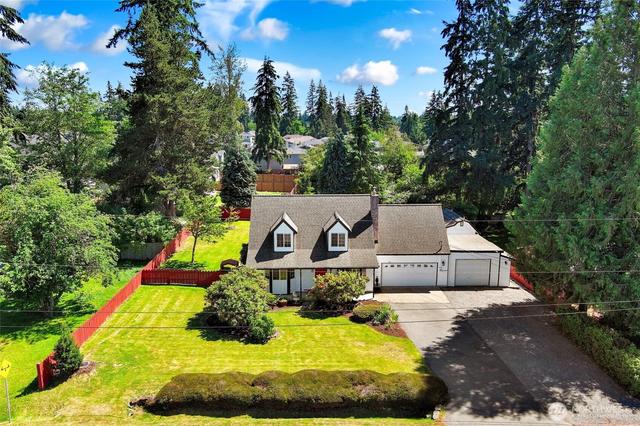 122 Bellflower Rd, Bothell, WA 98012