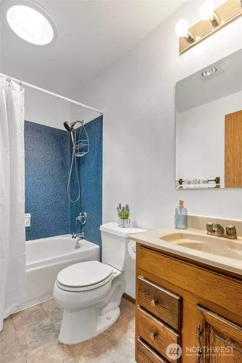 122 Bellflower Rd, Bothell, WA 98012 photo 16