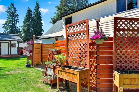 122 Bellflower Rd, Bothell, WA 98012 photo 24