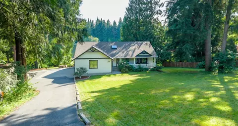 1010 W Stanley St, Granite Falls, WA 98252
