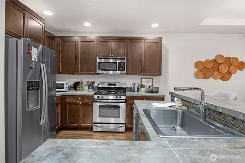 317 204th Pl SE, Bothell, WA 98012 photo 7