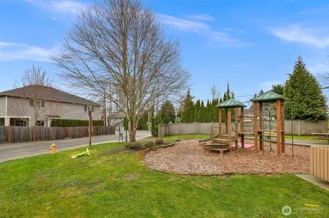 317 204th Pl SE, Bothell, WA 98012 photo 27