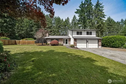 11804 86th Avenue Ct E, Puyallup, WA 98373