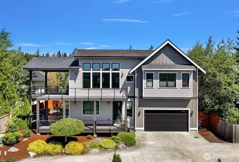 4417 E Oregon St, Bellingham, WA 98226