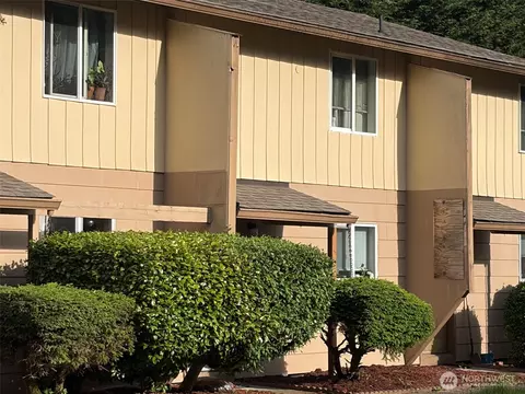 4819 S 56th St #3, Tacoma, WA 98409