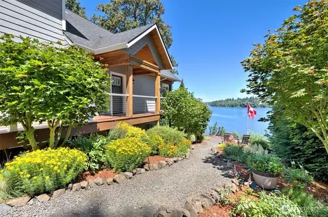 371 SE Kamilche Shores Rd, Shelton, WA 98584