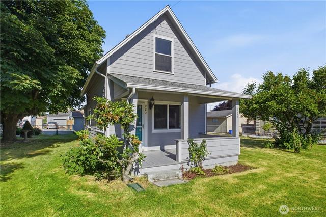 223 R St NE, Auburn, WA 98002