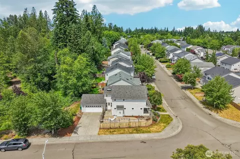 View/Area - 5015 152nd Pl SE, Everett, WA 98208 photo 1 of 6