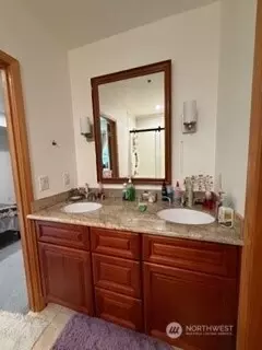Bath - 48219 284th Ave SE, Enumclaw, WA 98022 photo 7 of 8